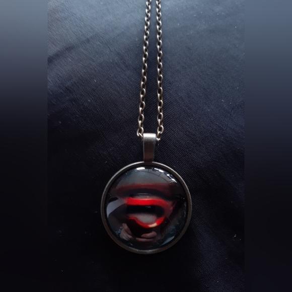 2/$20! Superman pendant necklace - Picture 6 of 15